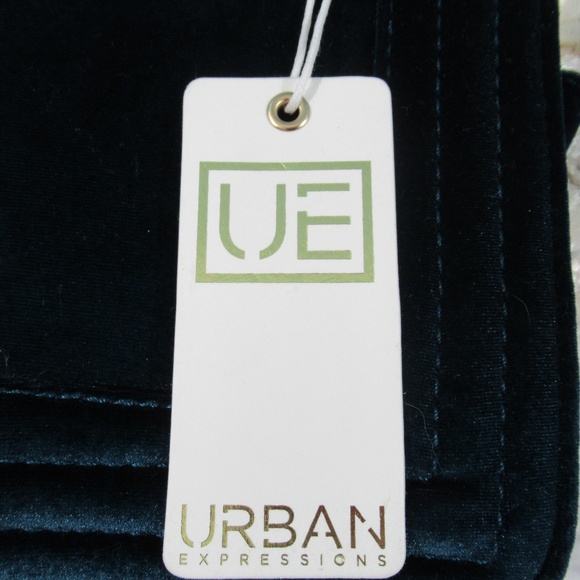 Urban Expressions 'Acadia' Teal Velvet Crossbody - Picture 5 of 6